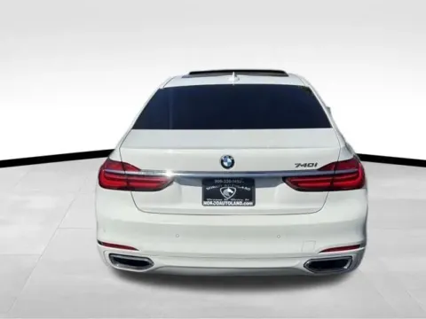 More photos of 2019 BMW 7 Series 740i Sedan 4D at Norco Autoland, CA