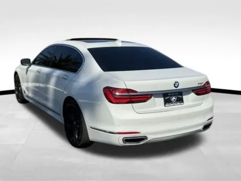 More photos of 2019 BMW 7 Series 740i Sedan 4D at Norco Autoland, CA