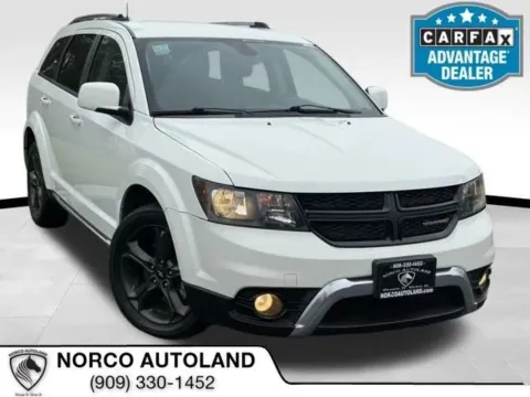 White 2019 Dodge Journey Crossroad Sport Utility 4D for sale in Norco, CA