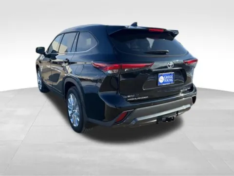 Another view of 2026 Toyota Highlander for sale in Ottumwa, IA at Gregg Young Toyota of Ottumwa