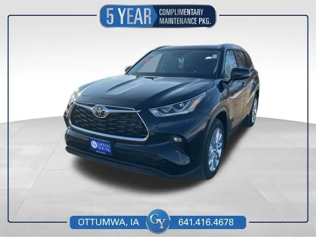 2026 Toyota Highlander for sale in Ottumwa, IA