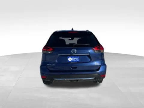 More photos of 2019 Nissan Rogue SV at Gregg Young Toyota of Ottumwa, IA