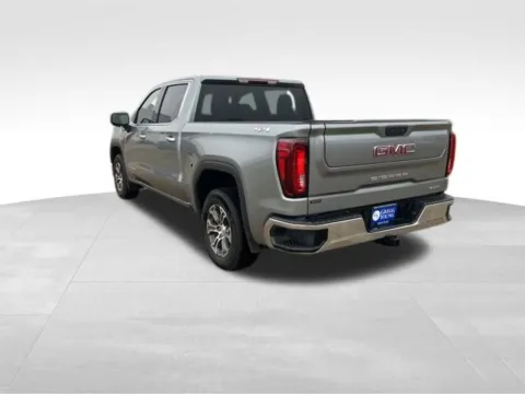 More photos of 2025 GMC Sierra 1500 SLT at Gregg Young Toyota of Ottumwa, IA