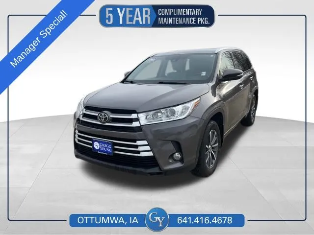 2017 Toyota Highlander XLE for sale in Ottumwa, IA