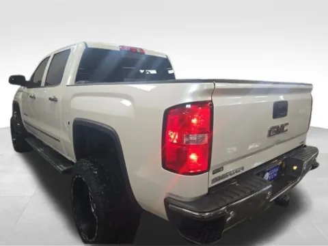 More photos of 2015 GMC Sierra 1500 SLT at Gregg Young Toyota of Ottumwa, IA