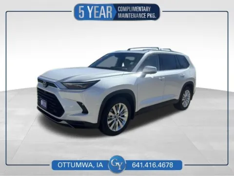 Black 2026 Toyota Grand Highlander for sale in Ottumwa, IA