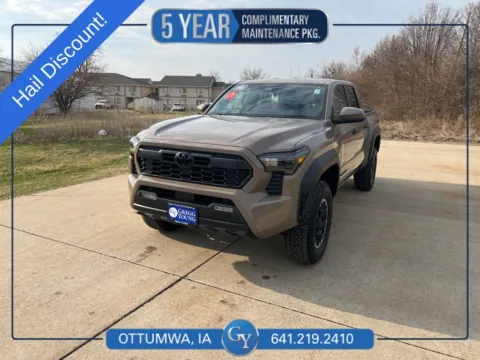 Black 2026 Toyota Tacoma TRD Off-Road for sale in Ottumwa, IA