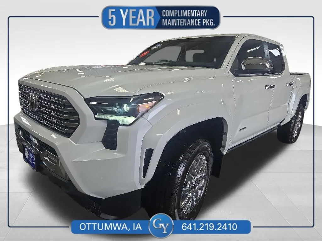 Black 2026 Toyota Tacoma Limited for sale in Ottumwa, IA