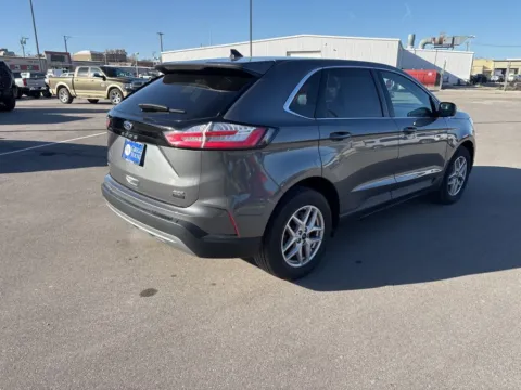 More photos of 2024 Ford Edge SEL at Gregg Young Toyota of Ottumwa, IA