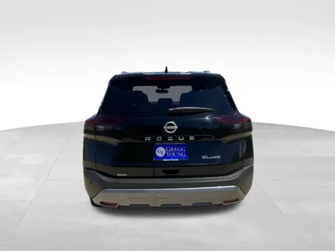 More photos of 2023 Nissan Rogue SL at Gregg Young Toyota of Ottumwa, IA