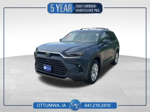 Black 2026 Toyota 4Runner SR5 for sale in Ottumwa, IA