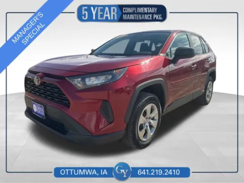 White 2022 Toyota RAV4 LE for sale in Ottumwa, IA
