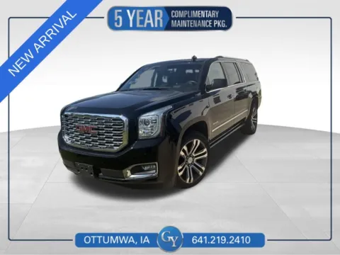 Black 2018 GMC Yukon XL Denali for sale in Ottumwa, IA