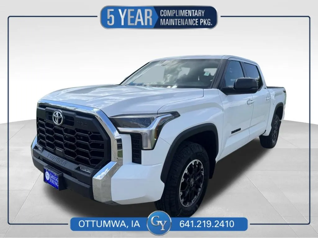 Unknown 2026 Toyota Tundra SR5 for sale in Ottumwa, IA