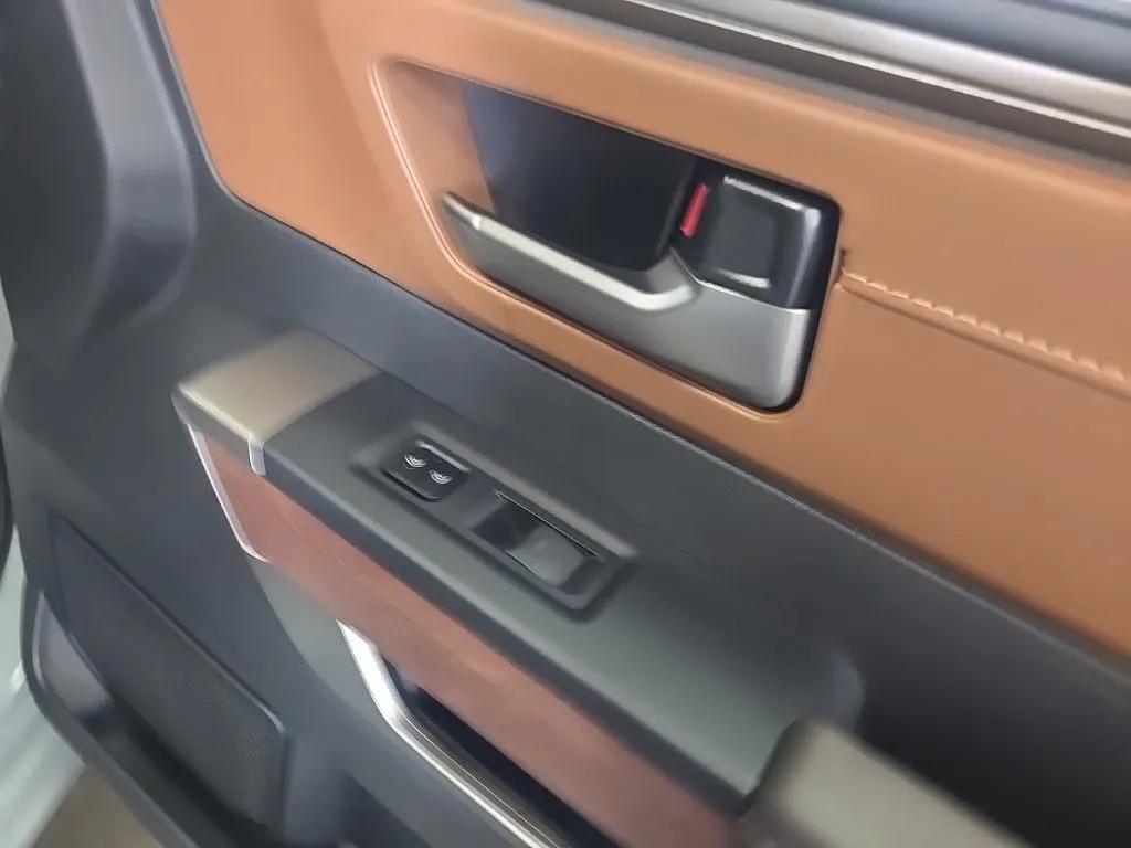 2026 Toyota Tundra 1794 Edition - Photo 31
