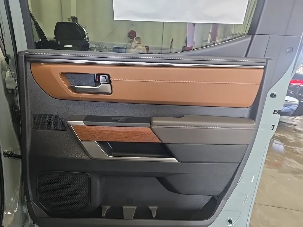 2026 Toyota Tundra 1794 Edition - Photo 26