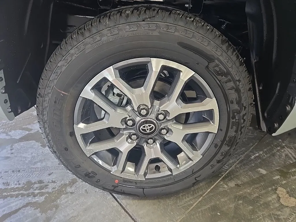 2026 Toyota Tundra 1794 Edition - Photo 25