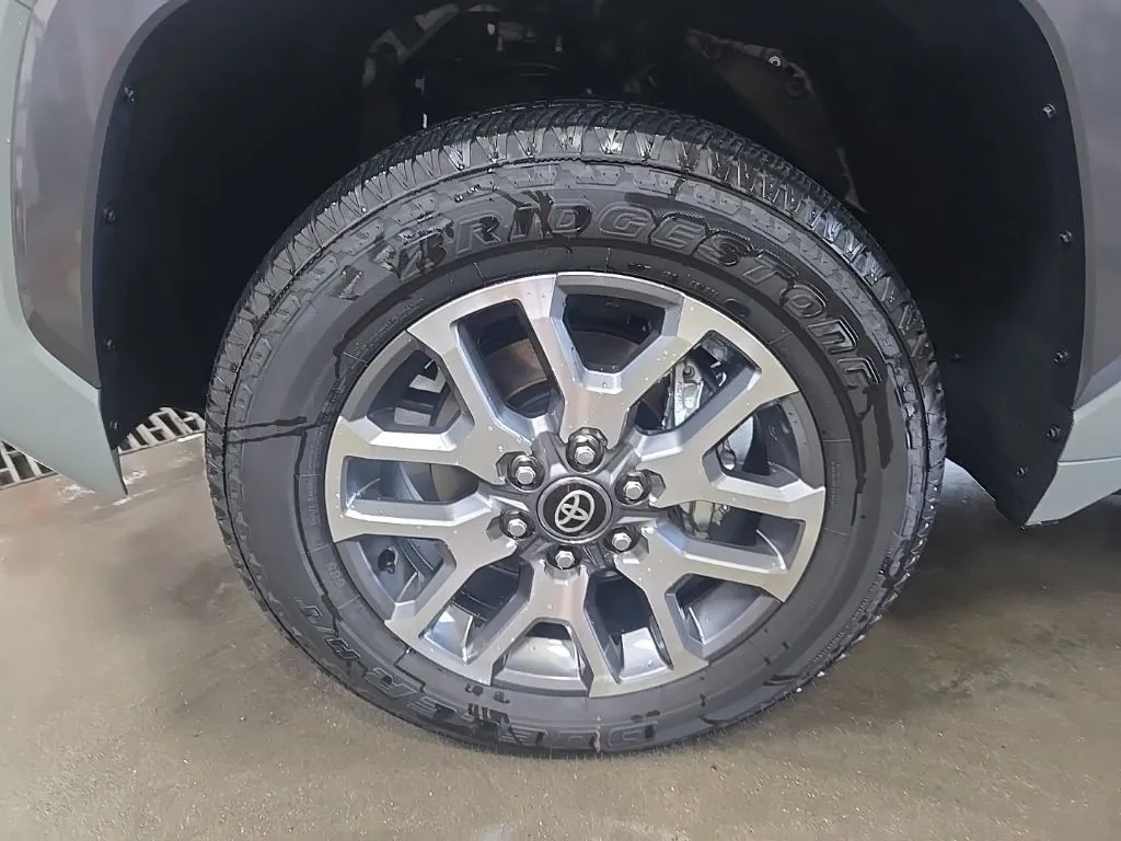 2026 Toyota Tundra 1794 Edition - Photo 9
