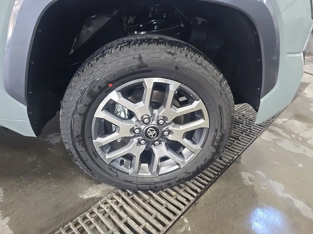 2026 Toyota Tundra 1794 Edition - Photo 34