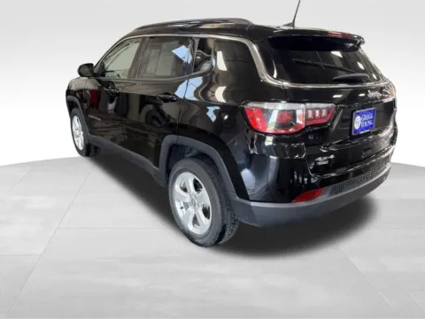 More photos of 2018 Jeep Compass Latitude at Gregg Young Toyota of Ottumwa, IA