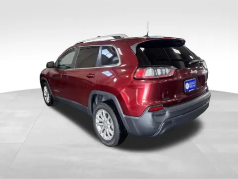 More photos of 2019 Jeep Cherokee Latitude at Gregg Young Toyota of Ottumwa, IA