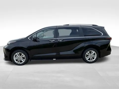 Photos of 2026 Toyota Sienna XLE for sale in Ottumwa, IA at Gregg Young Toyota of Ottumwa