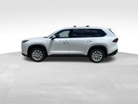 Photos of 2026 Toyota Grand Highlander Hybrid for sale in Ottumwa, IA at Gregg Young Toyota of Ottumwa