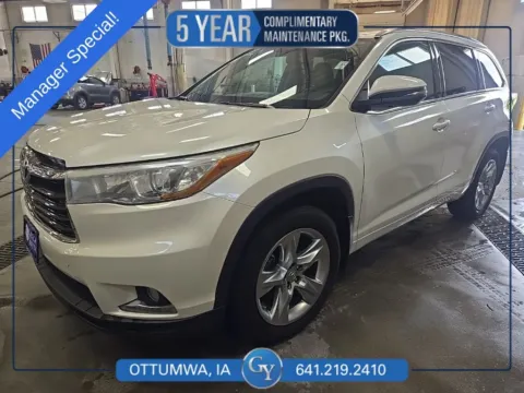 White 2015 Toyota Highlander Limited for sale in Ottumwa, IA