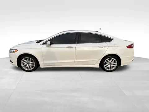 Another view of 2016 Ford Fusion SE for sale in Ottumwa, IA at Gregg Young Toyota of Ottumwa