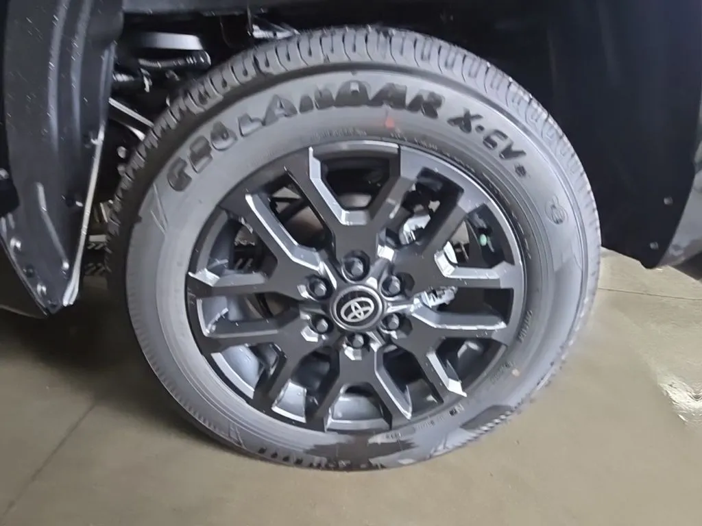2026 Toyota Tundra Platinum - Photo 23