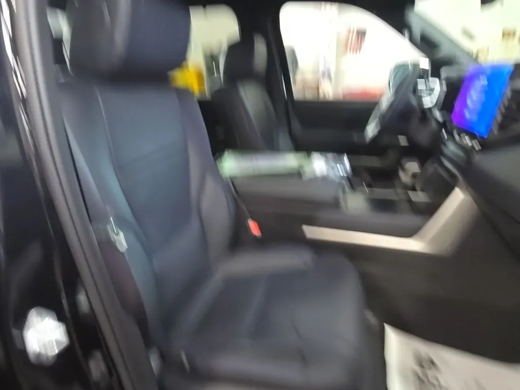 2026 Toyota Tundra Platinum - Photo 31