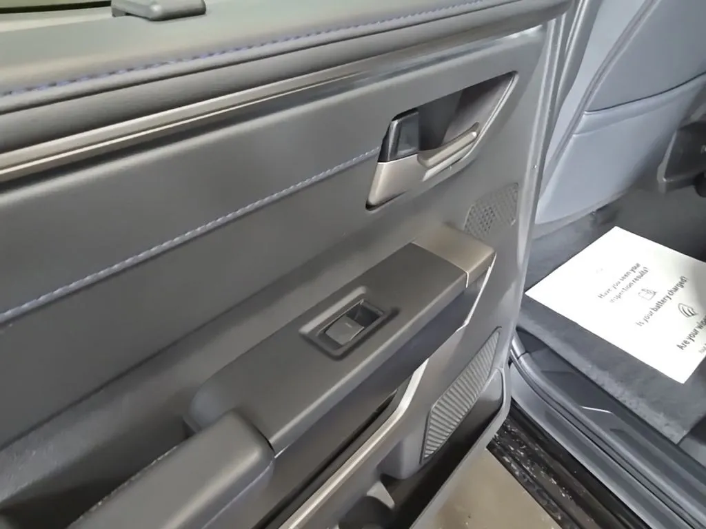2026 Toyota Tundra Platinum - Photo 21