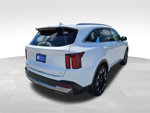 More photos of 2024 Kia Sorento X-Line EX at Gregg Young Toyota of Ottumwa, IA
