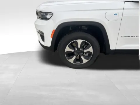 Another view of 2024 Jeep Grand Cherokee 4xe for sale in Ottumwa, IA at Gregg Young Toyota of Ottumwa