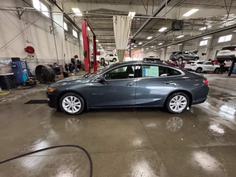 Another view of 2019 Chevrolet Malibu LT for sale in Ottumwa, IA at Gregg Young Toyota of Ottumwa