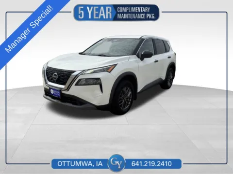 White 2023 Nissan Rogue S for sale in Ottumwa, IA