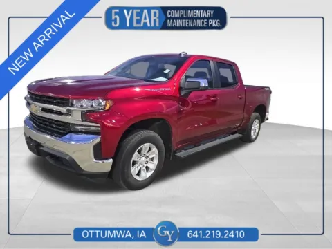 Red 2021 Chevrolet Silverado 1500 LT for sale in Ottumwa, IA