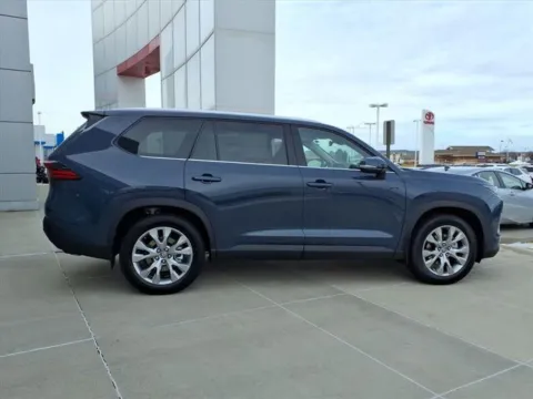 More photos of 2026 Toyota Grand Highlander at Gregg Young Toyota of Columbus, NE