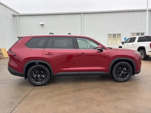 More photos of 2026 Toyota Grand Highlander Hybrid Limited at Gregg Young Toyota of Columbus, NE
