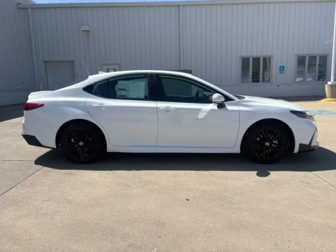 More photos of 2026 Toyota Camry SE at Gregg Young Toyota of Columbus, NE