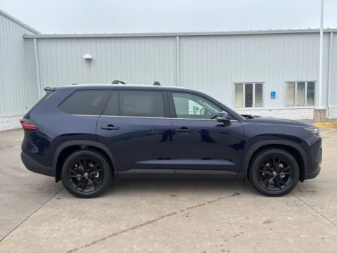 More photos of 2026 Toyota Grand Highlander Platinum at Gregg Young Toyota of Columbus, NE