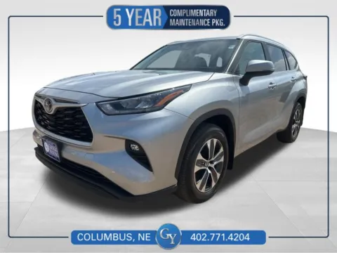 Silver 2023 Toyota Highlander L for sale in Columbus, NE