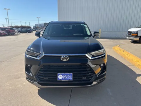 More photos of 2026 Toyota Grand Highlander Platinum at Gregg Young Toyota of Columbus, NE
