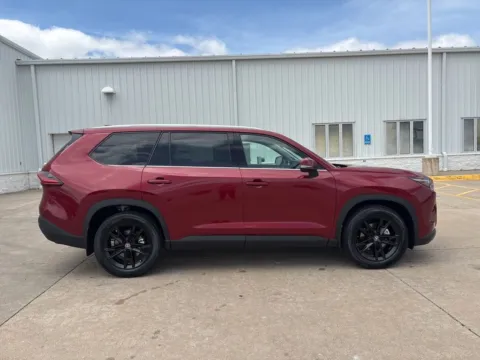 More photos of 2026 Toyota Grand Highlander Platinum at Gregg Young Toyota of Columbus, NE