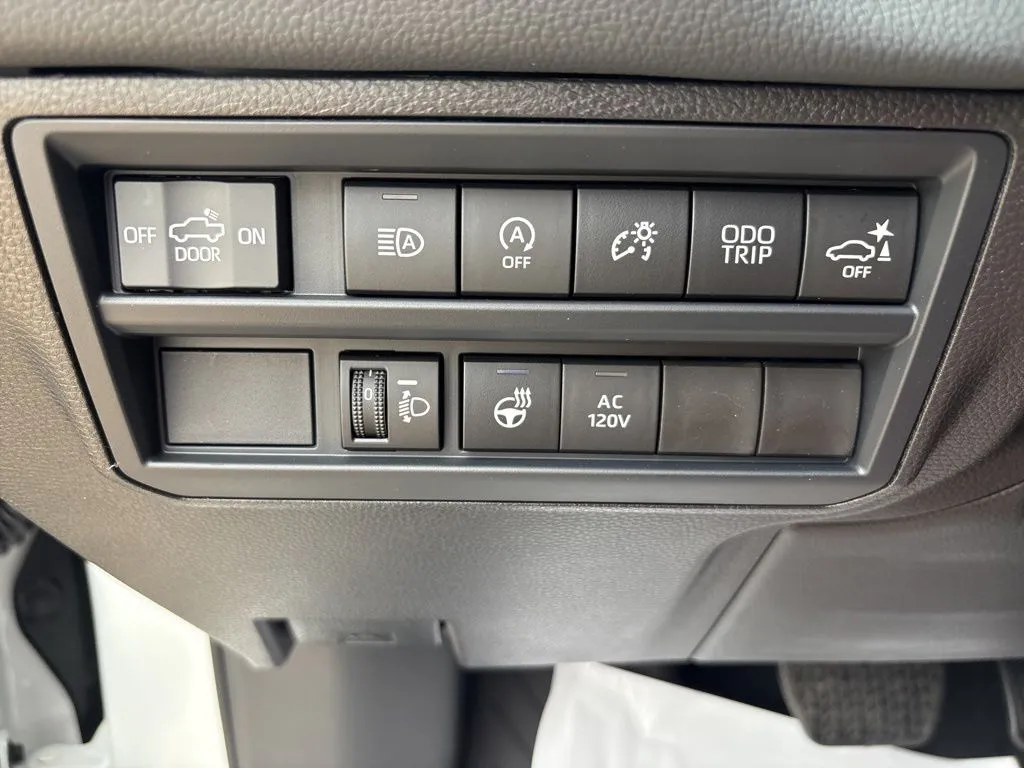 2026 Toyota Tundra Limited - Photo 19
