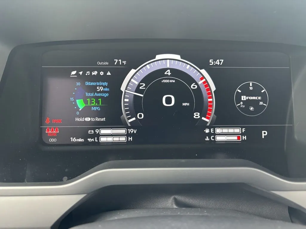2026 Toyota Tundra Limited - Photo 21