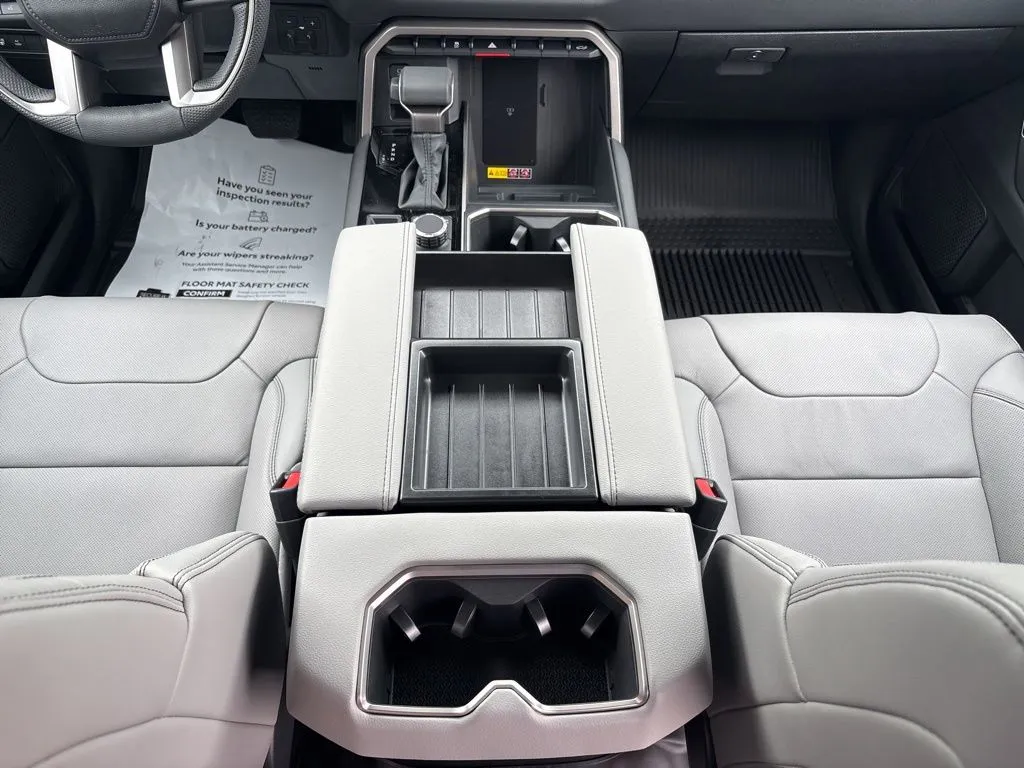 2026 Toyota Tundra Limited - Photo 33