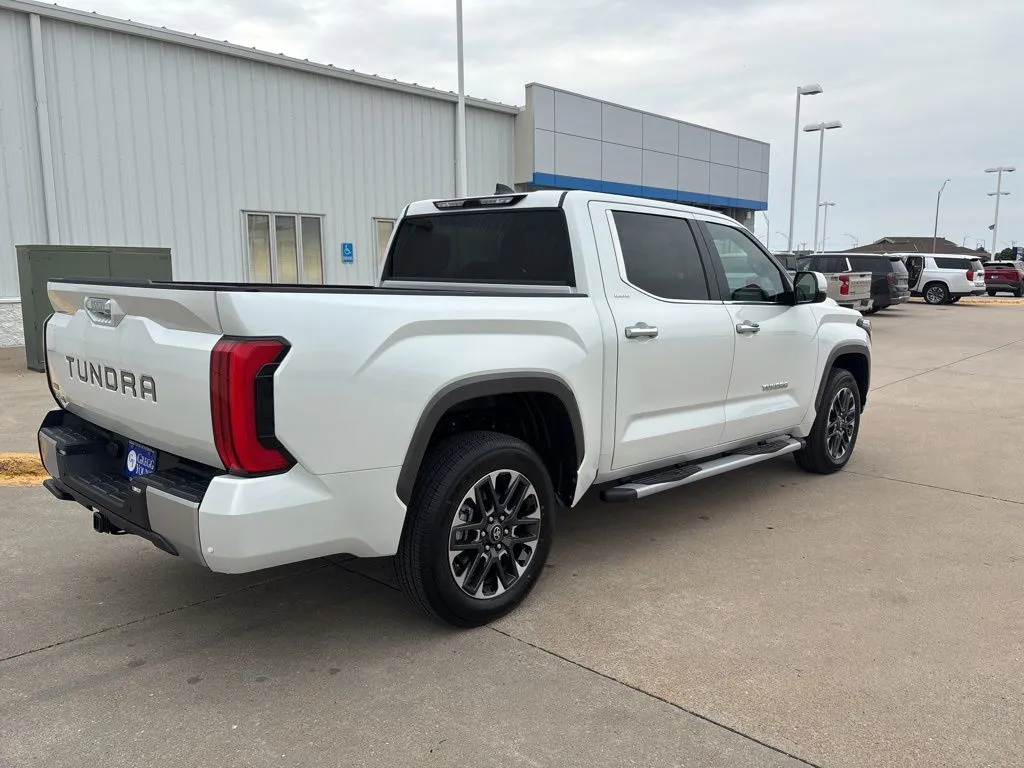 2026 Toyota Tundra Limited - Photo 6