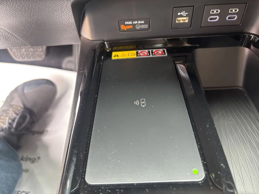 2026 Toyota Camry XLE - Photo 22