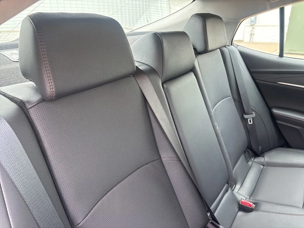 2026 Toyota Camry XLE - Photo 31